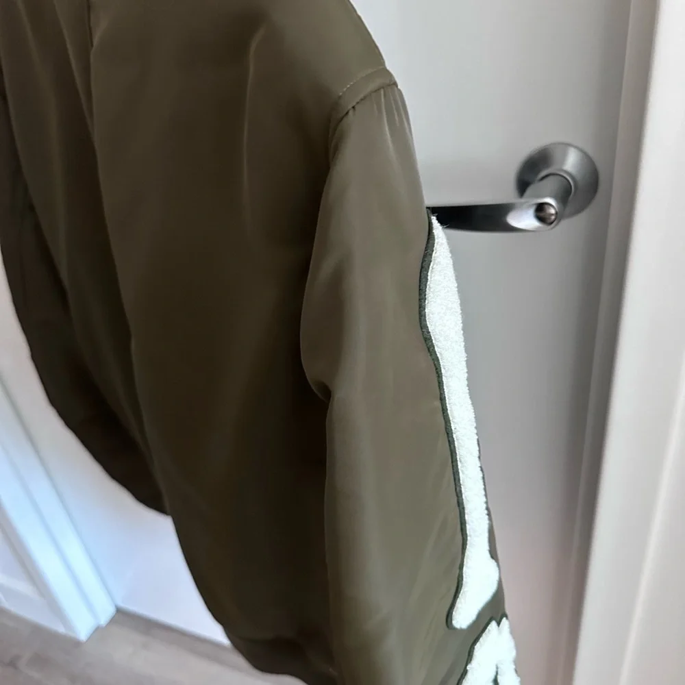Amiri - Picture 5 of 6